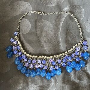 Elegant Blue and Silver Statement Necklace